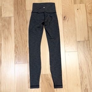 LIKE NEW Lululemon Women’s Wunder Train High-Rise Tight 28"